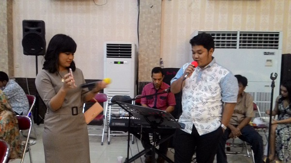 Sewa Organ Tunggal Pernikahan di GOR Otista Jakarta