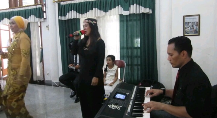 Sewa Organ Tunggal Pernikahan di Bekasi Februari 2017