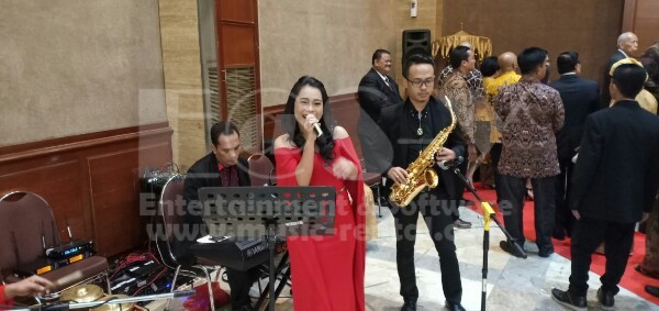 Organ Tunggal dengan Saxophone di Resepsi Pernikahan Gefung Pertanian Jakarta Selatan
