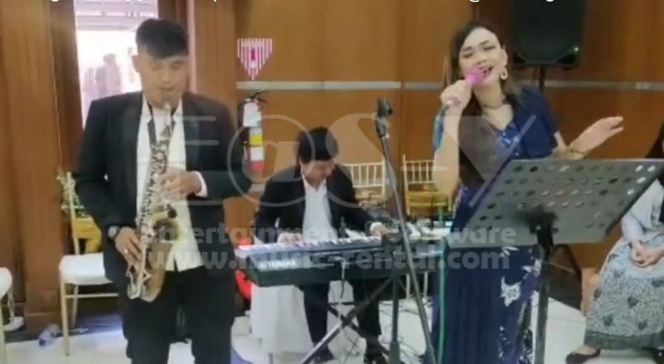 Sewa Organ Tunggal Pernikahan dengan Saxophone di Gedung