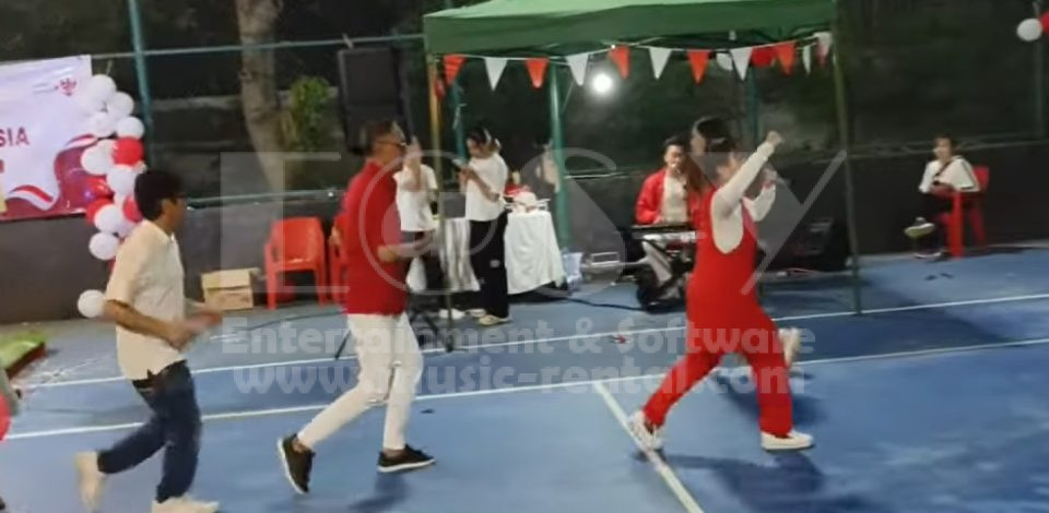 Sewa Organ Tunggal Warga Acara Tujuhbelasan Lebak Bulus